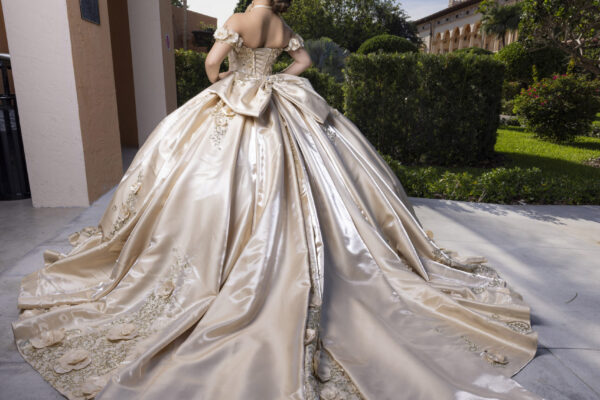 4080033_CHAMPAGNE_3I0A7451