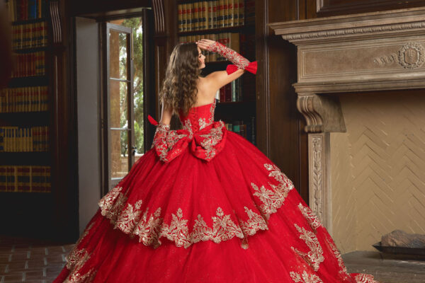 PQ1099-RedGold-BellaPrincess-__10_of_11___2_-1000x1500